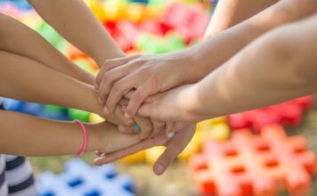 Czy wspólnota musi wystawiać faktury?